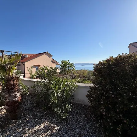 Javor Seaview Tatil Evi Kostrena